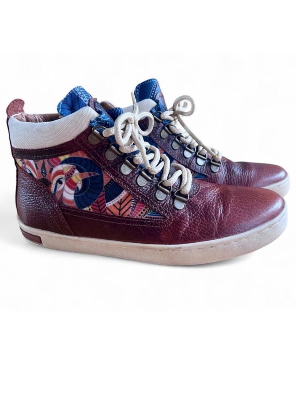 INKKAS Burgundy High-Top Camping Boots, size 8